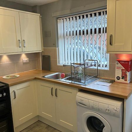 2 Bedroom Bungalow Rhosllanerchrugog المظهر الخارجي الصورة